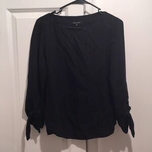 Tara Jarmon black tie sleeve top size 40